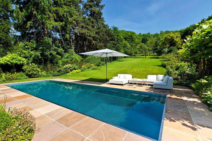 Pose de piscine naturelle Ajaccio